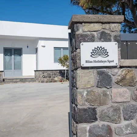 Bliss Holidays Spot Fira  Exterior photo