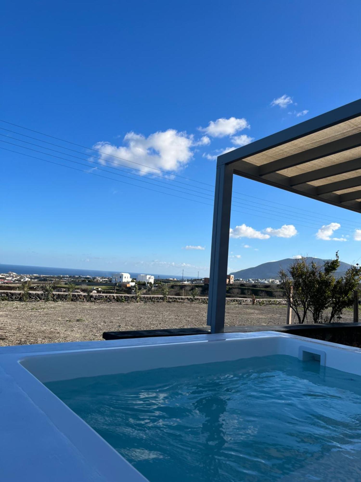 Bliss Holidays Spot Apartment Fira (Santorini)